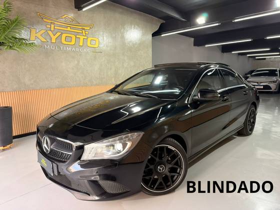 MERCEDES-BENZ CLA 200 1.6 FIRST EDITION TURBO GASOLINA 4P AUTOMATIZADO MERCEDES-BENZ CLA 200 1.6 FIRST EDITION TURBO GASOLINA 4P AUTOMATIZADO